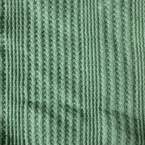 Elodie Women’s Large Green Waffle Knit Button Crop Top NWT - Picture 10 of 10